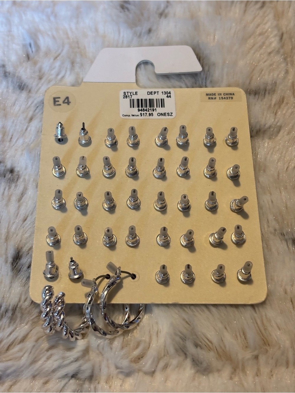 Aeropostale Earrings NWT - Picture 2 of 2